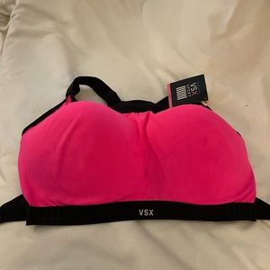 NWT VSX Sport Cross train sport bra 36DDD